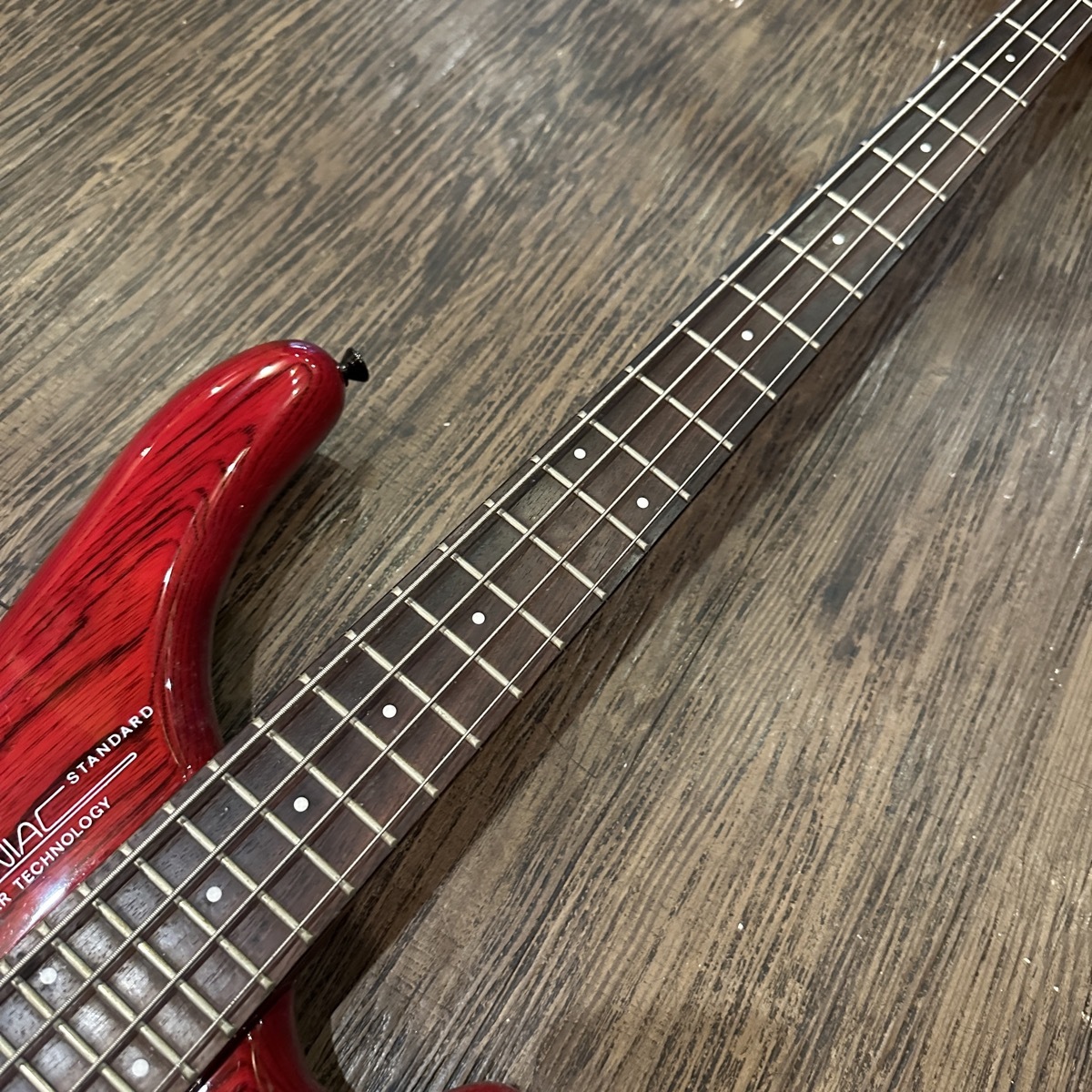 TUNE TB-04 BASS maniac active, light weight Japanese Bass