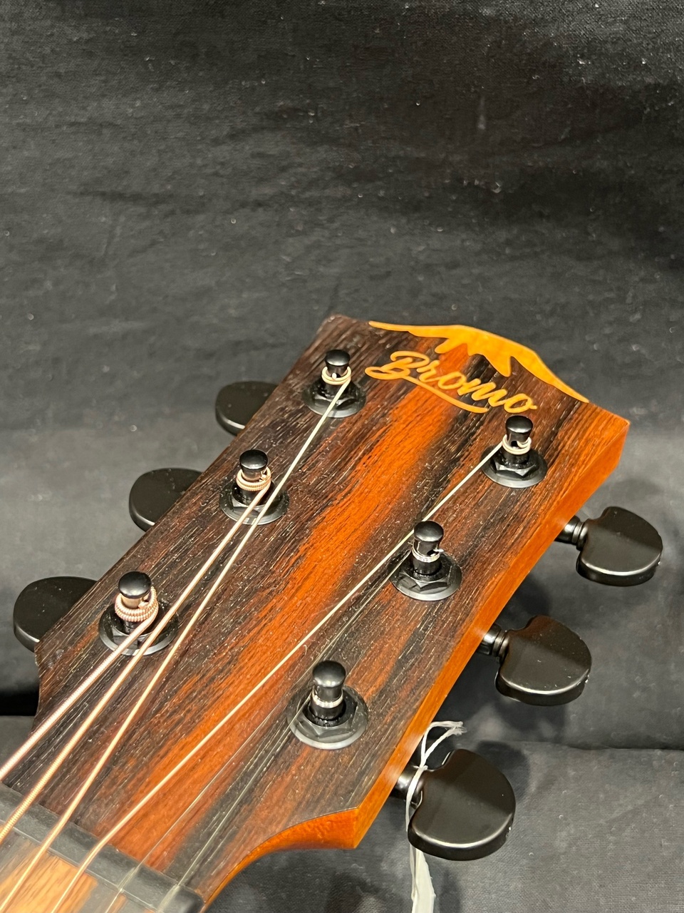 Bromo BAT 4MCE マホガニー単板トップ、エレアコ・ギター、中古美品 Bromo BAT 4MCE マホガニー単板トップ、エレアコ・ギター、中古美品