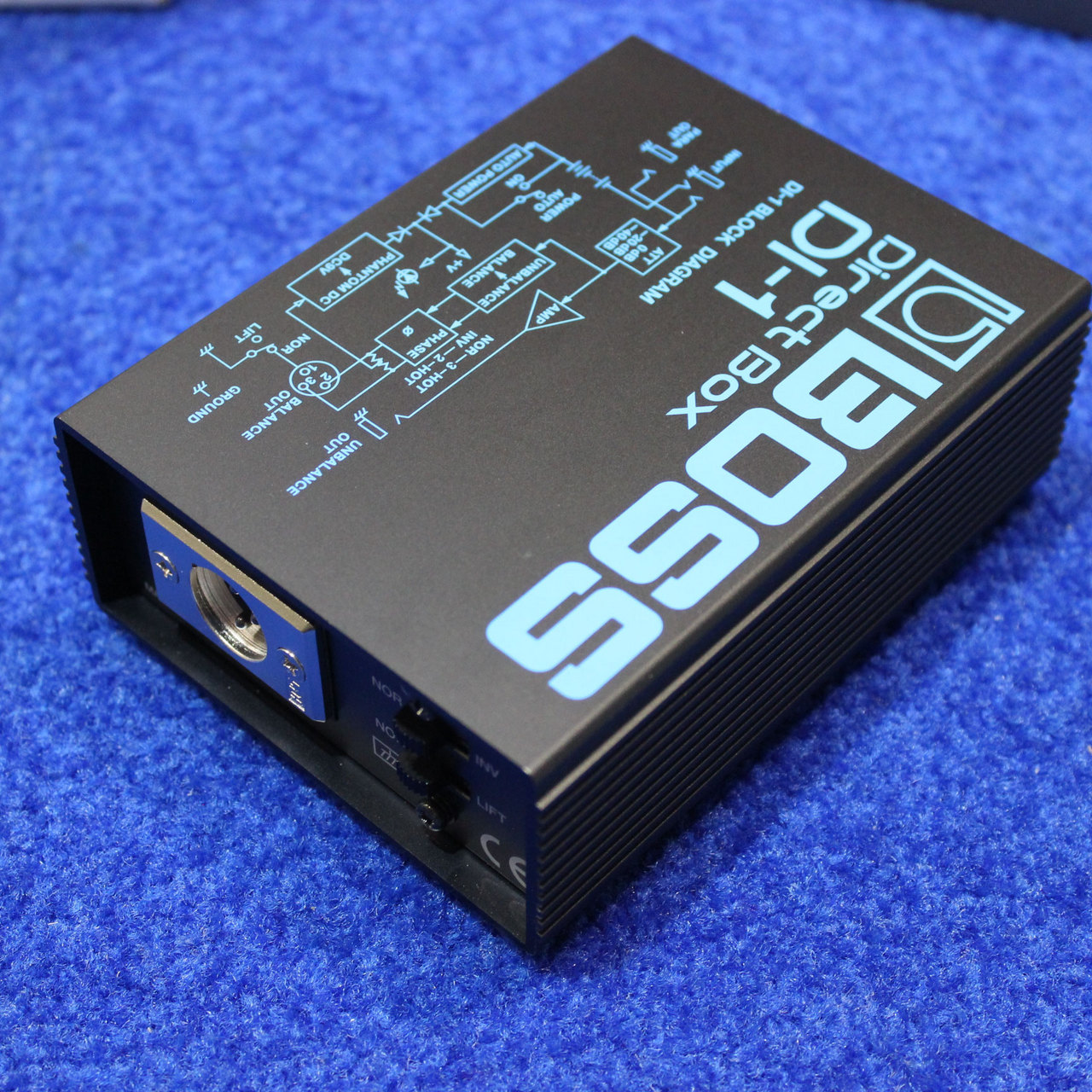 BOSS DI-1 Direct Box(Made in Japan)、元箱・取扱説明書付きの極美品