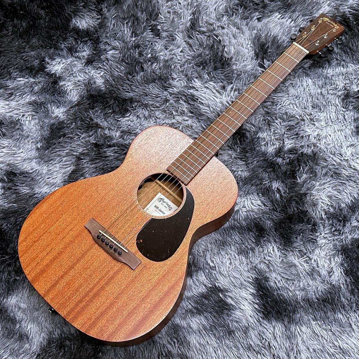 Martin 000 Jr E Sapele【特価】 【エレアコ】（新品特価/送料無料