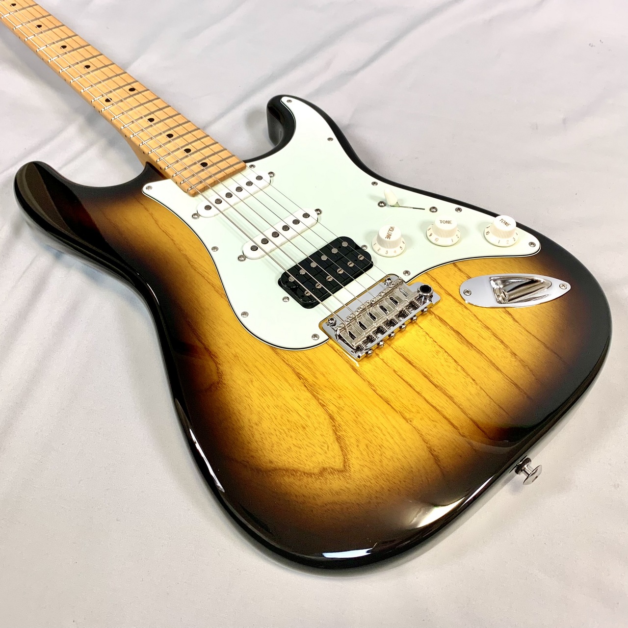ギター Suhr JE-Line Standard Plus SSH ギター Suhr JE-Line Standard Plus SSH Suhr Guitars JE-Line