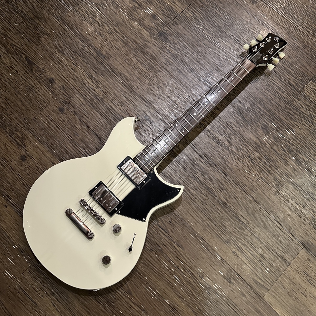Yamaha REVSTAR RSE20 中古ギター YAMAHA RSE20 RevStar Electric Guitar（中古/送料無料）【楽器