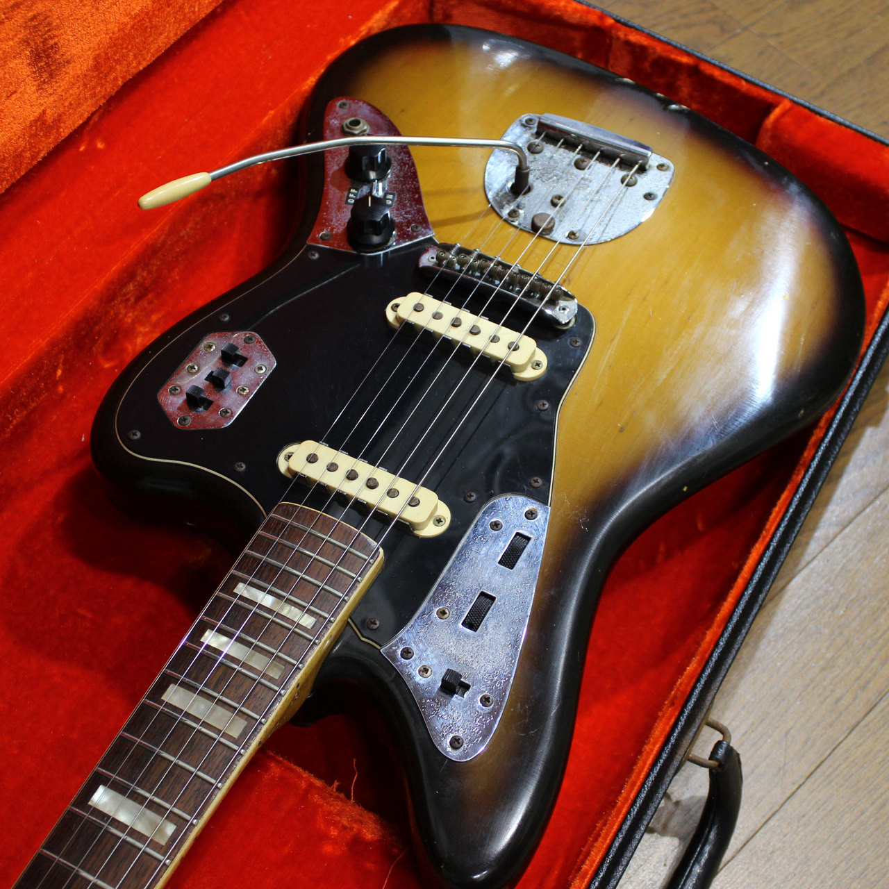 Fender Jaguar Sunburst フェンダー ジャガー サンバースト 1973