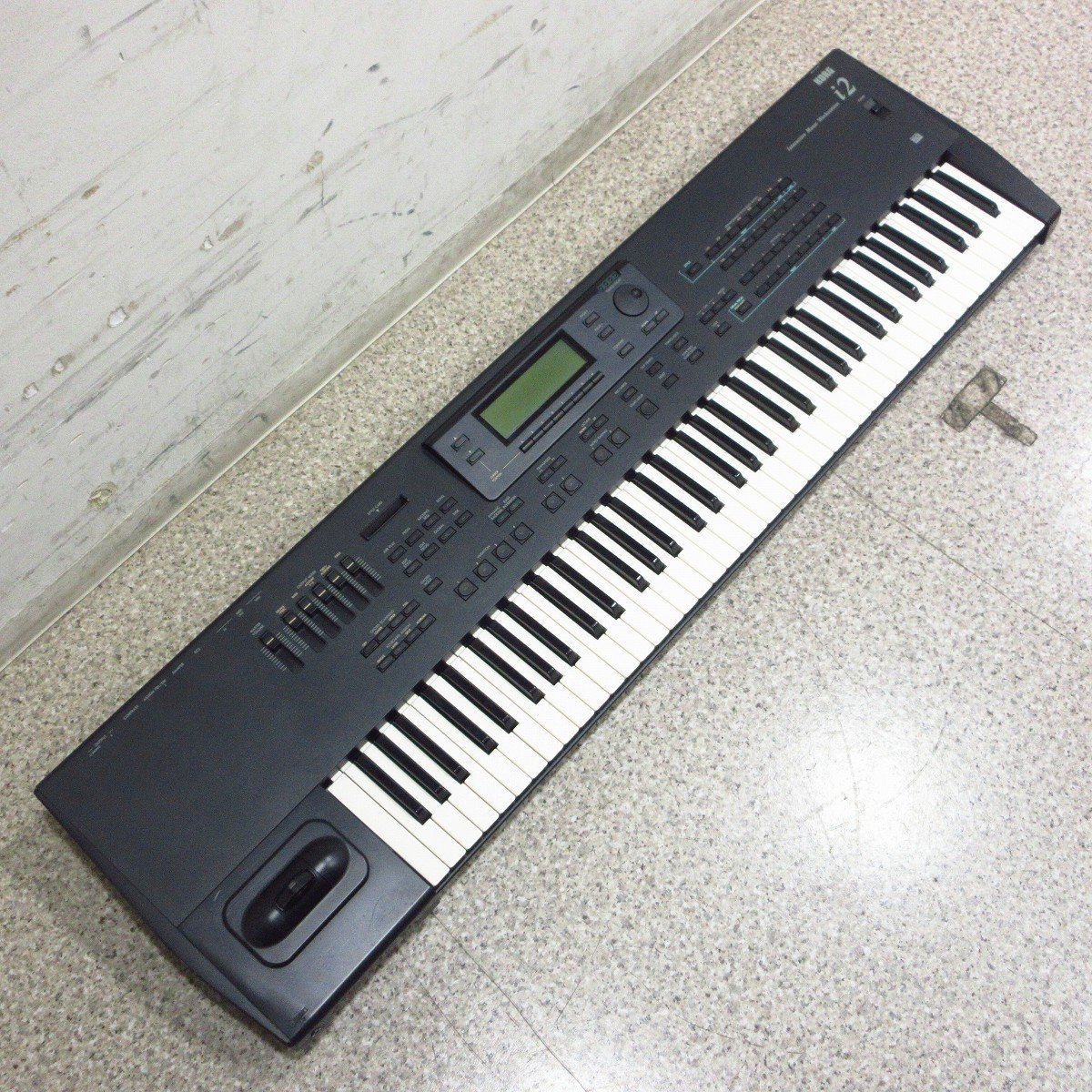 KORG i2 "自動伴奏機能付きキーボード" 【横浜店】