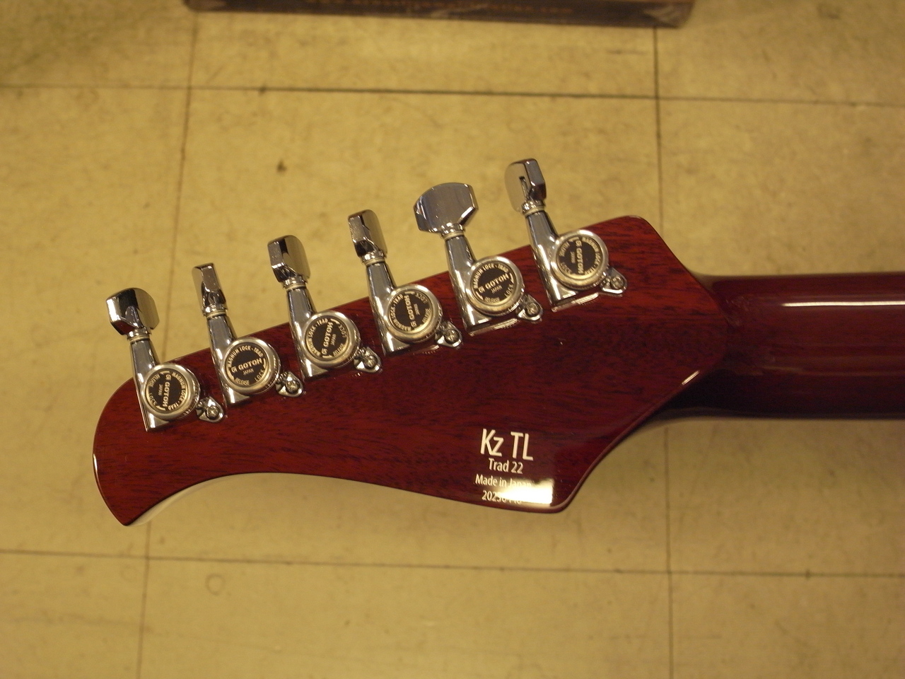 【中古】 2ギターズ/ＣＤ/VICJ-23081 Kz Guitar Works TL Trad 22 2H5 (2023)（中古）【楽器検索