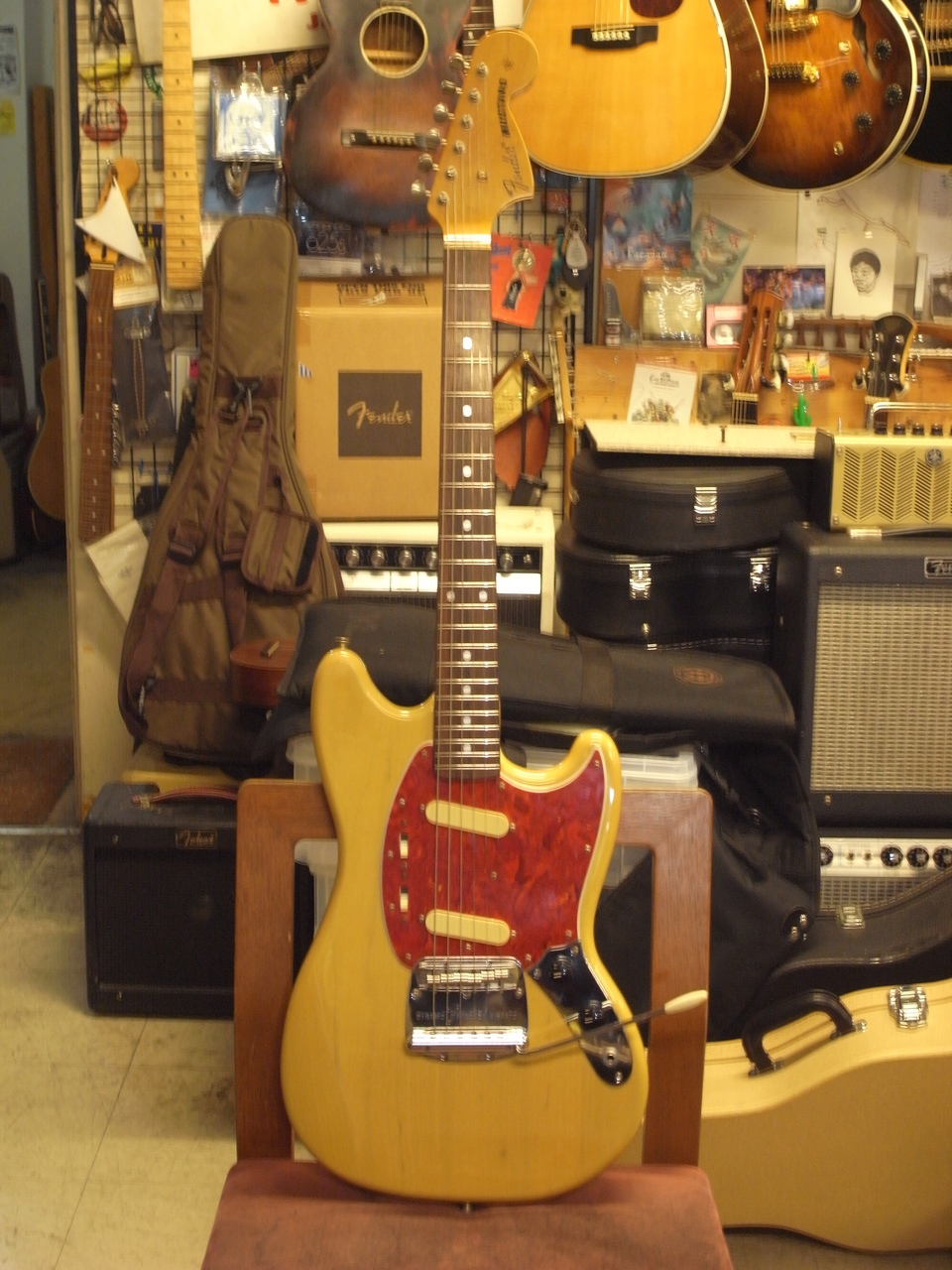 Fender Made in Japan Traditional 2025 Collection 60s Mustang