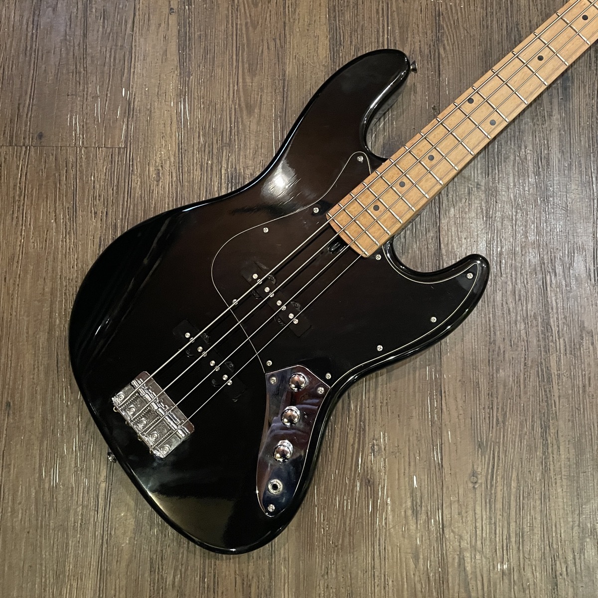 Brian BJB-380 Electric Bass（中古/送料無料）【楽器検索デジマート】