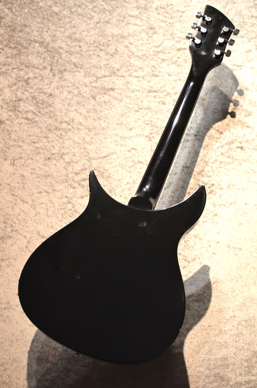 Rickenbacker 320 Jetglo 【軽量2.95kg】【1986年製中古】（中古