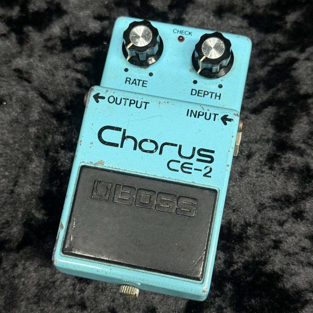 動作確認済】銀ねじBOSS Chorus CE-2 シリアルNo.0100 最 安値 価格