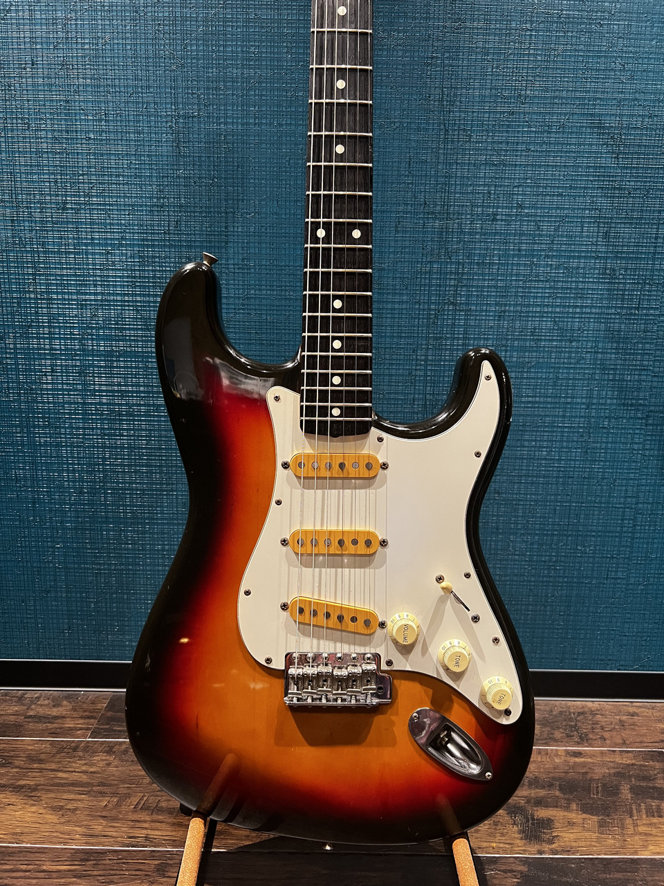Fender Japan ST62 3TS 