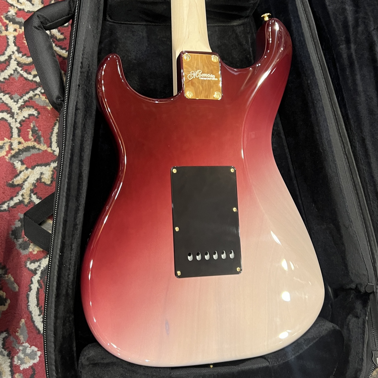 momose MC-YOSHINOZAKURA WSE'25/E【Deviser One Day Guitar Show 2025