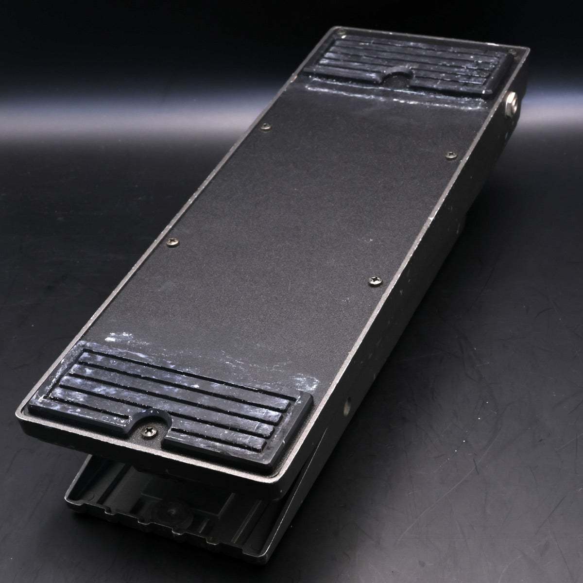 BOSS FV-100 Guitar Volume ボリュームペダル 【福岡店】（中古