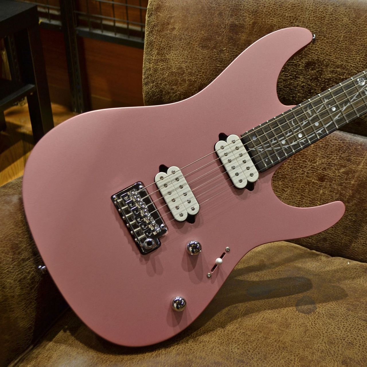 TOD10-MM Tim Henson ティムヘンソン シグネイチャー Tim Henson - Signature Guitars - TOD10MM | Ibanez - YouTube