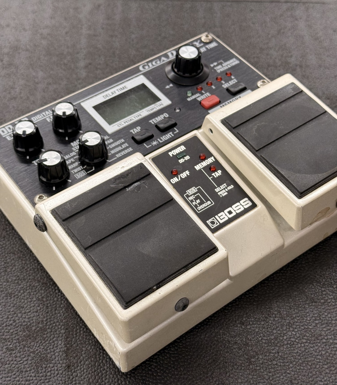 BOSS DD-20 GIGA DELAY デジタルディレイ 中古 完動品 hqdefault.jpg