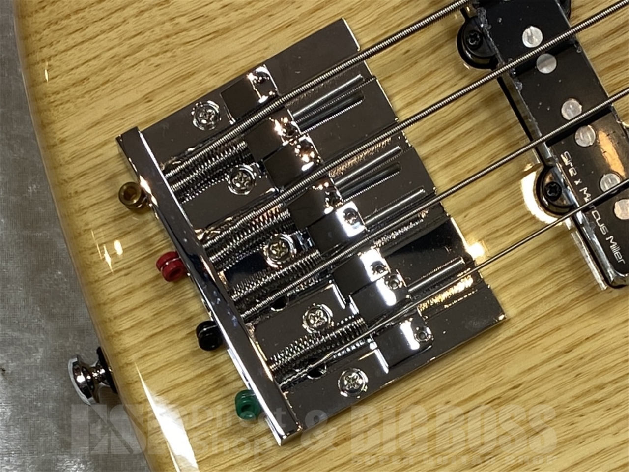 【中古】Sire V8 4st Sire Marcus Miller V8 4st TS (Tobacco Sunburst)【マーカス