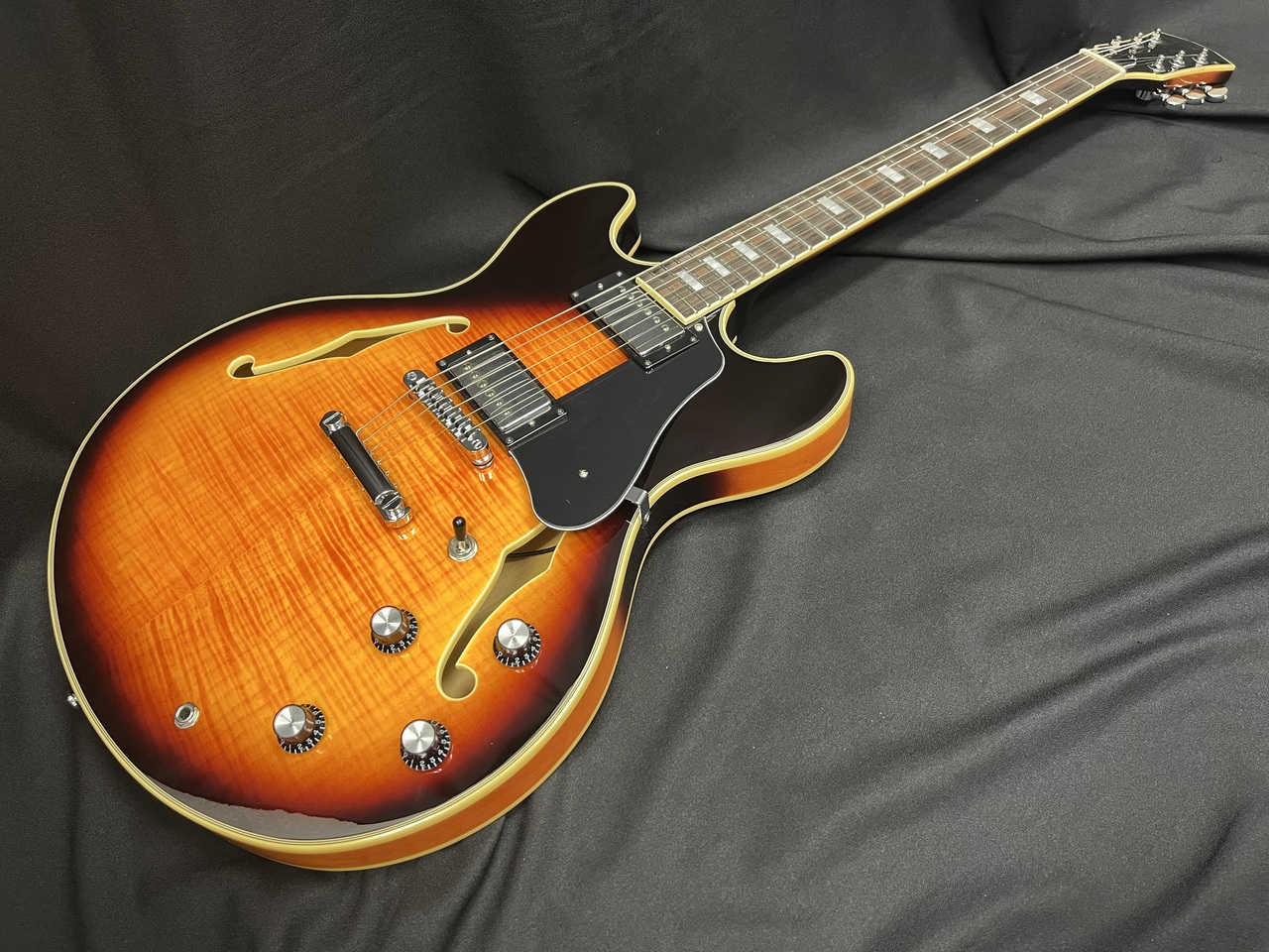 Sire Larry Carlton H7 VS【船橋店】（新品特価）【楽器検索デジマート】