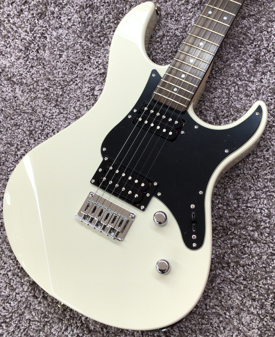 ヤマハ　パシフィカ　120H ホワイト　VW白 pcfc-112v-vw.jpg