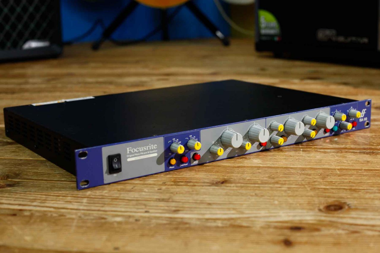 Focusrite ISA110 limited edition 国内正規品 Focusrite ISA 110 Limited Edition Mono Mic Pre and Equalizer