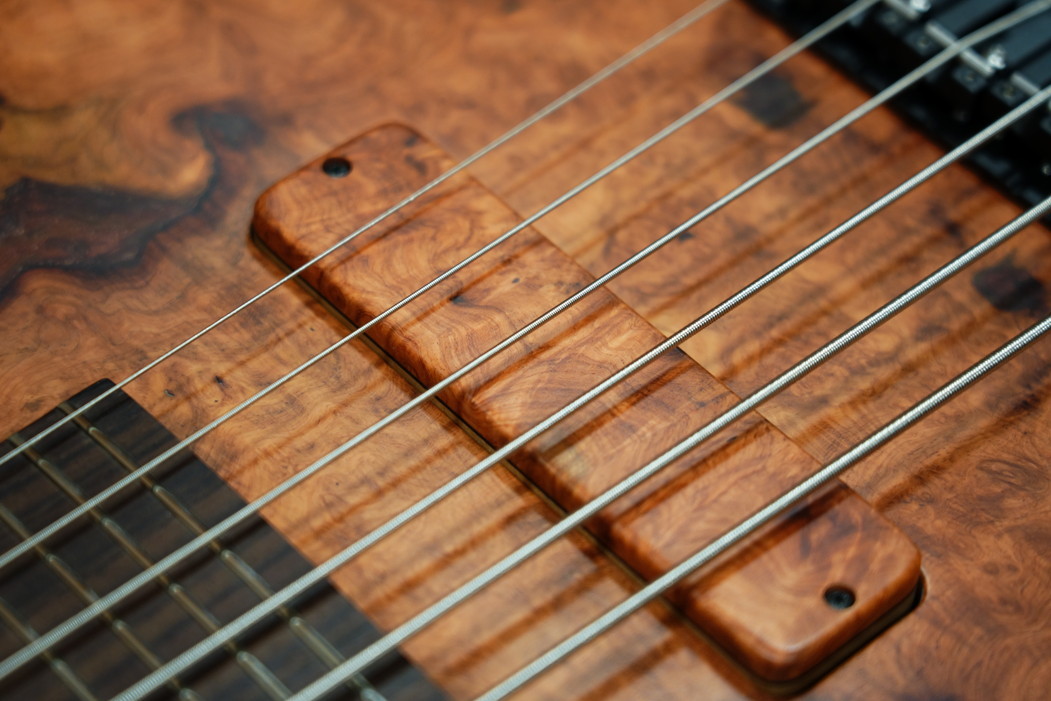 ギター anthony viernes Dedicated maxresdefault.jpg