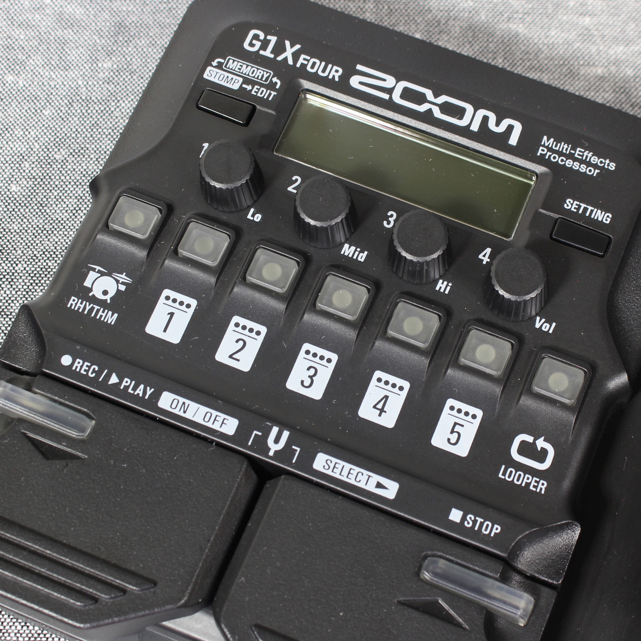 ZOOM G1X FOUR【中古】 ZOOM G1X Four（中古）【楽器検索デジマート】