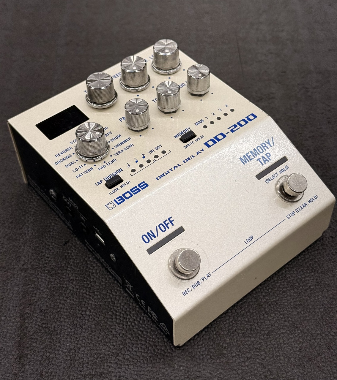 BOSS DD-200 デジタルディレイ（中古） 41bMTsgUFoL._UF894,1000_QL80_.jpg