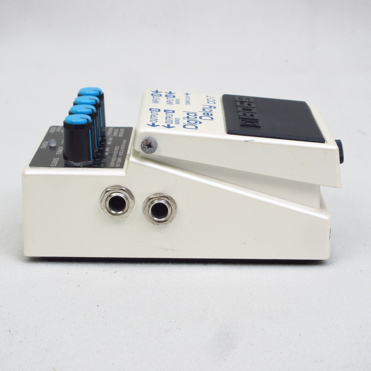 //BOSS DD-7 【中古】ディレイ　Digital Delay 箱取説付き Yahoo!オークション -「boss dd-7」の落札相場・落札価格