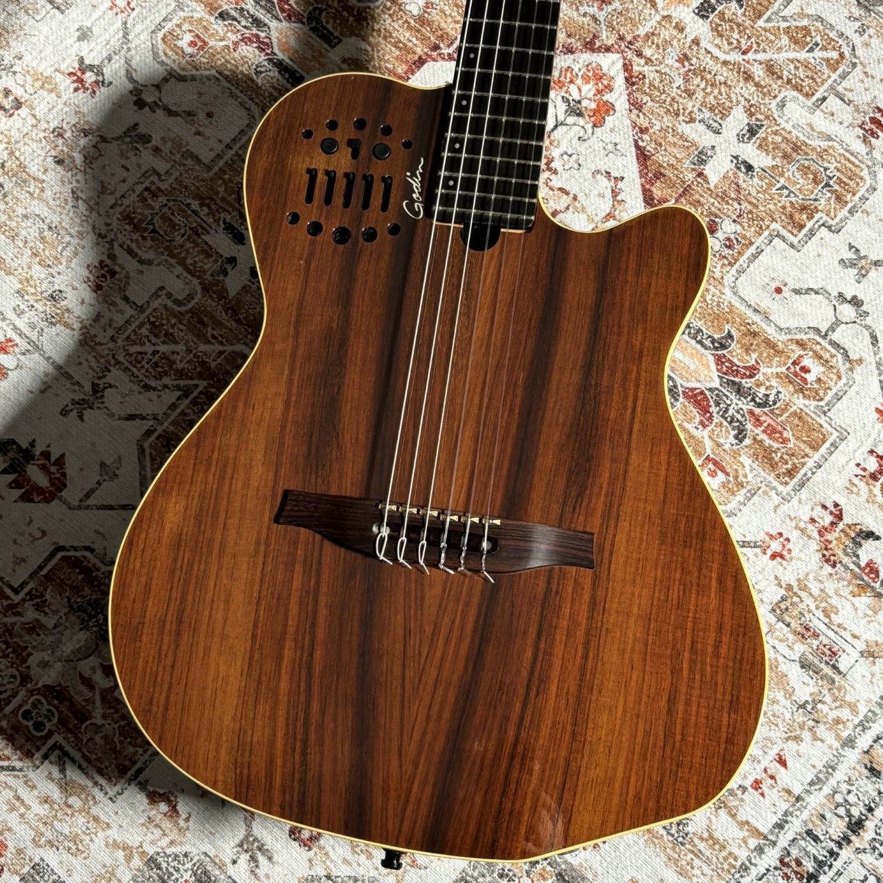 Godin ACS-SA Rosewood Top【現品画像】（中古/送料無料）【楽器検索