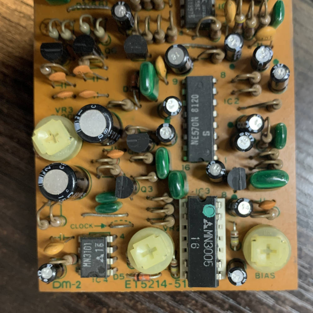 BOSS 【中古】 アナログディレイ エフェクター BOSS DM-2 Delay