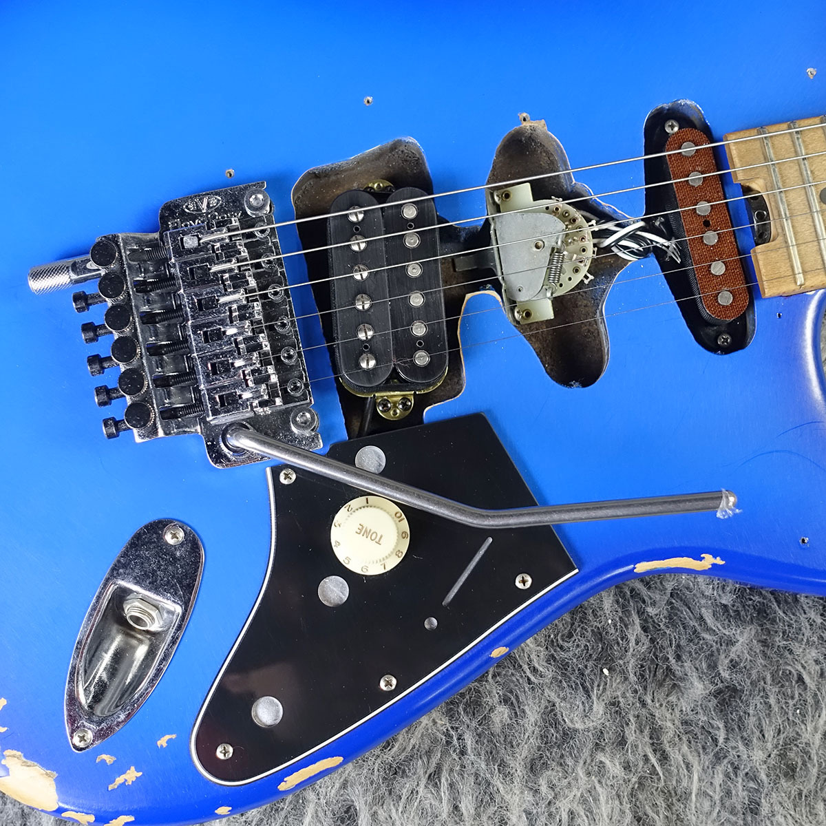 EVH Frankenstein Relic Blueburst（B級特価/送料無料）【楽器検索