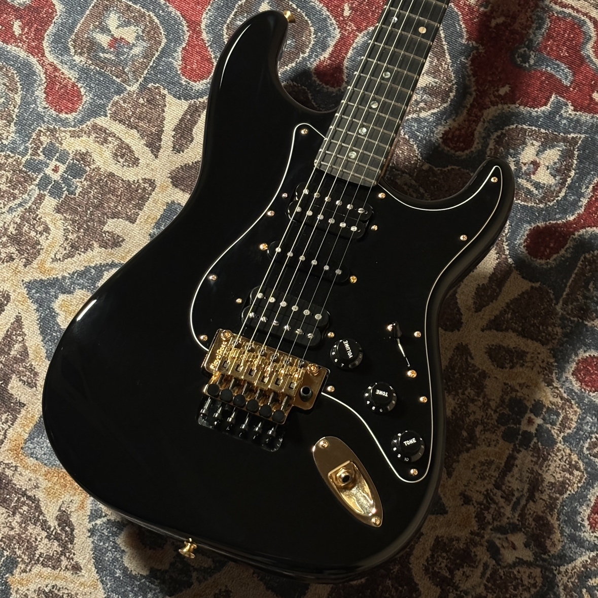 Blade ストラトキャスター HSH Amazon | Fender エレキギター Player Stratocaster®, HSH