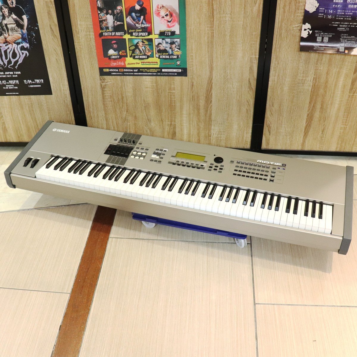 YAMAHA MOTIF8 【梅田店】