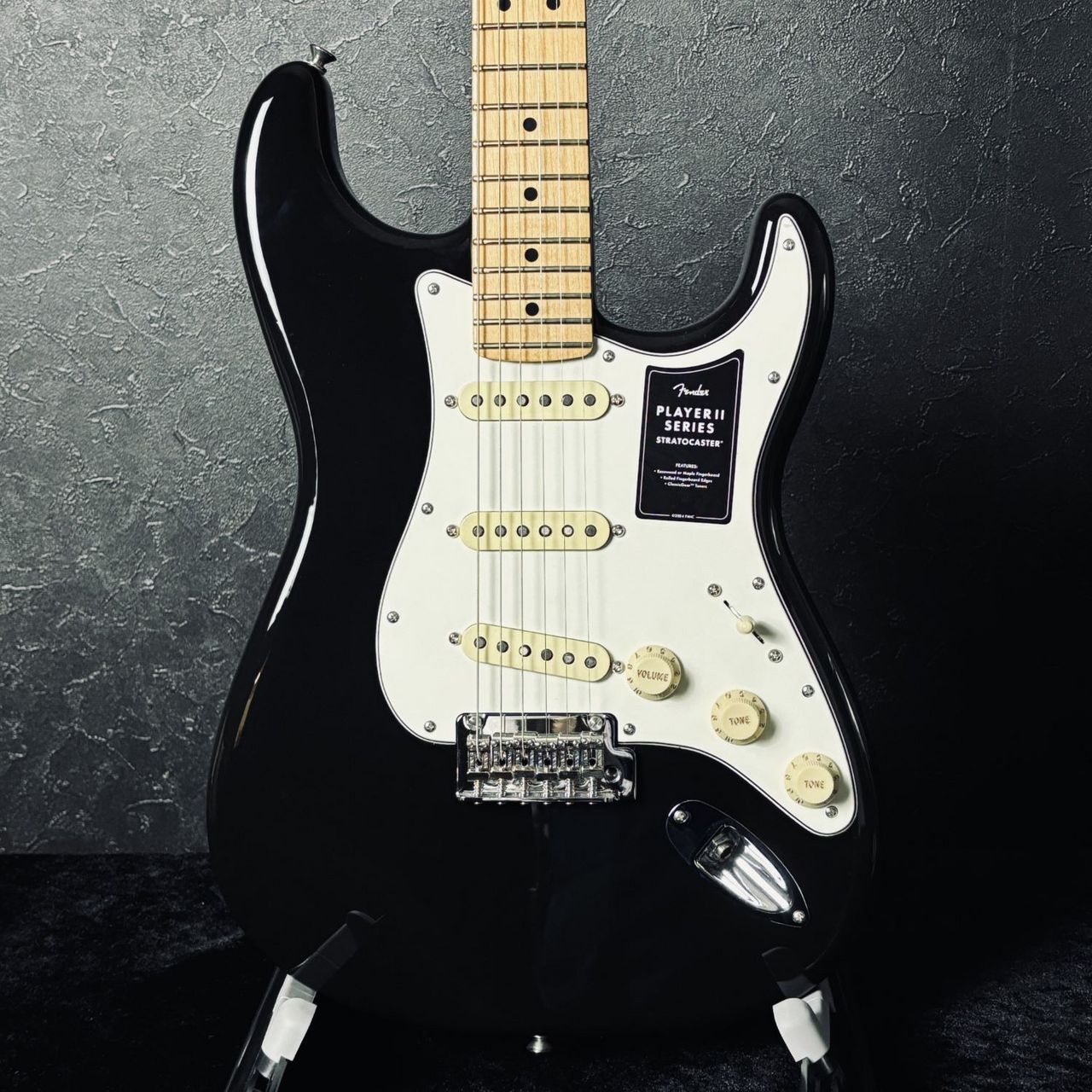 Fender Stratocaster ブラック エレキギター フェンダー Fender Made in Japan Hybrid II Stratocaster MN