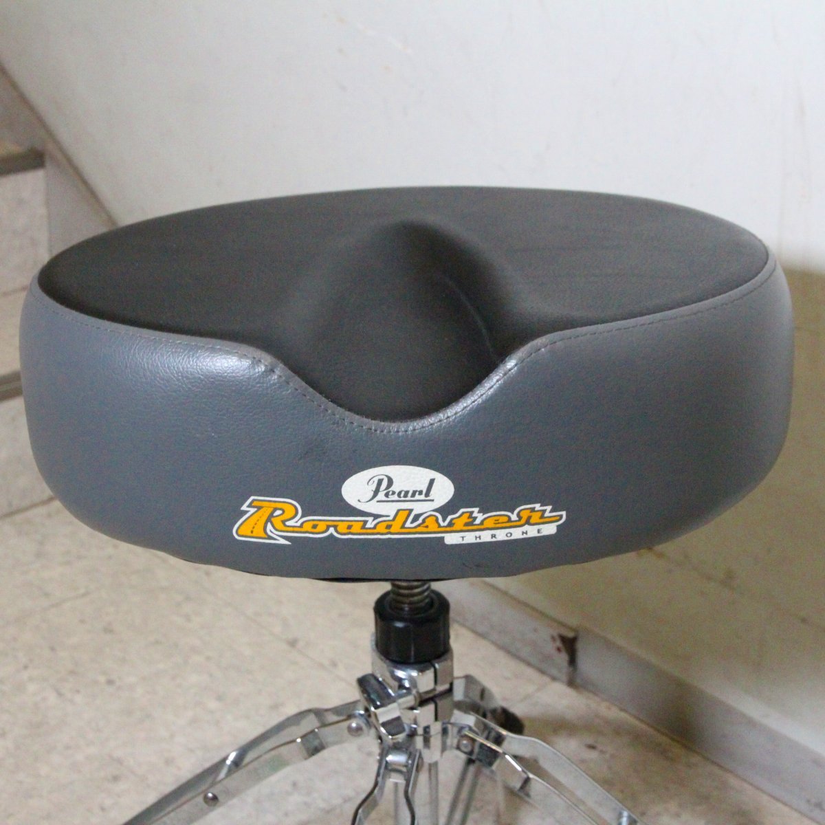 Pearl D-2000 Roadster Drum Throne 4脚式 ドラムスローン パール