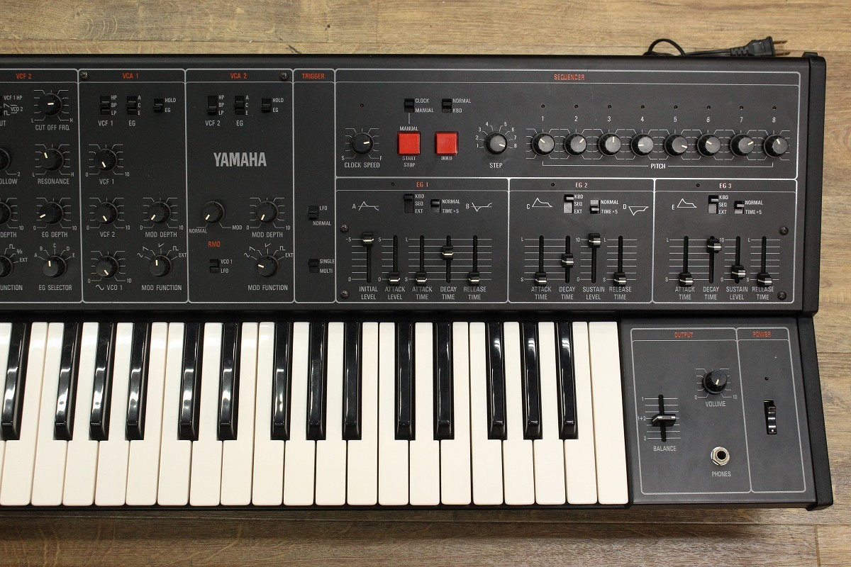 YAMAHA CS-30 【VINTAGE】 【キーボードマート新宿】【新宿店