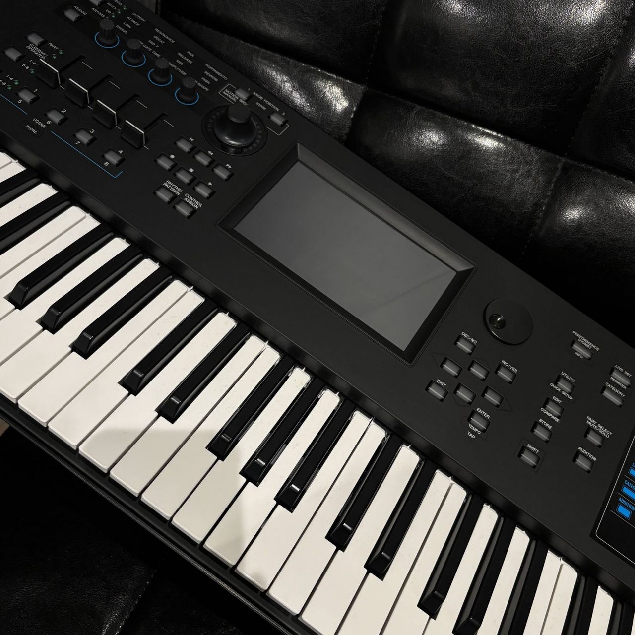 YAMAHA MODX7 76鍵盤（中古/送料無料）【楽器検索デジマート】