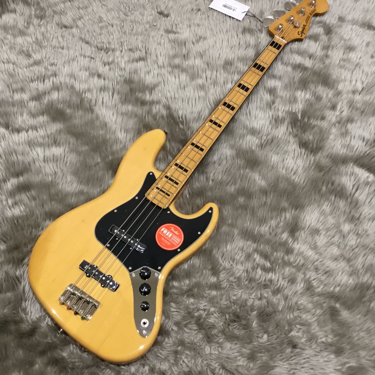 Squier by Fender （スクワイヤー）Classic Vibe '70s Jazz Bass