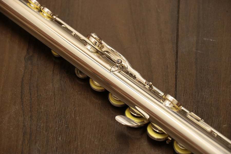 YAMAHA ヤマハ YFL-411 管体銀製フルート 【名古屋栄店】（中古/送料