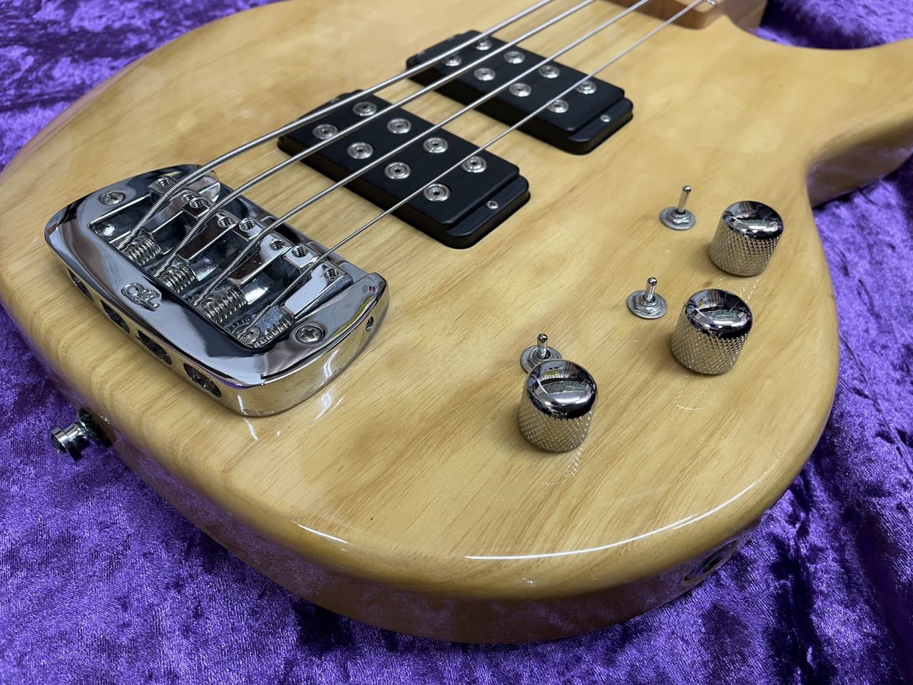 美品 G&L L-2000 tribute made in Japan フジゲン - ベース