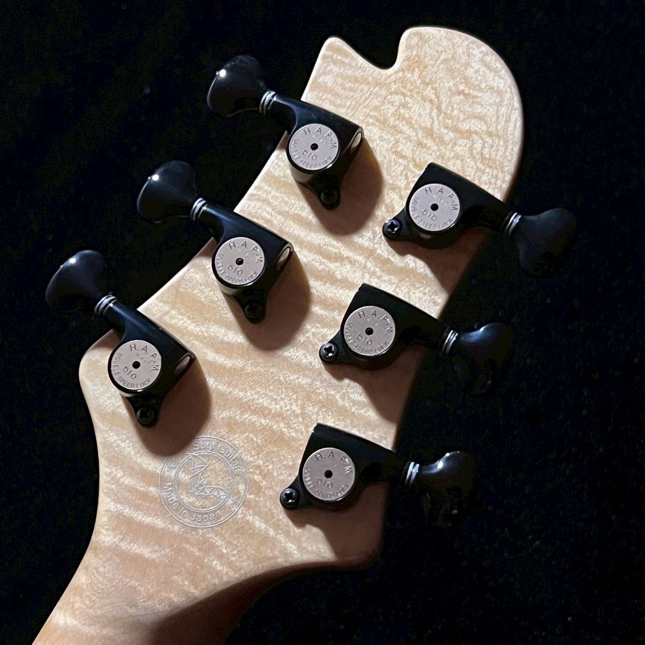 【非売品】GITANES 　オリジナル　ディスプレ－　（374） ストーン｜陳列什器（壁面・中島） レンタルならアディスミューズ