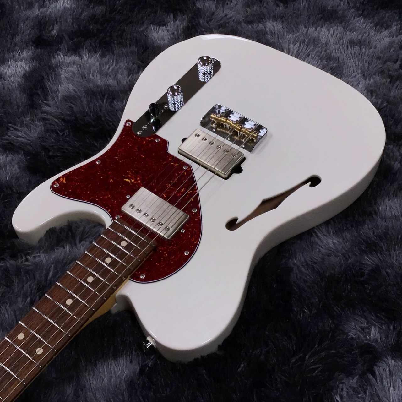 Suhr ALT T Olympic White / Indian Rosewood 【シンライン】（新品