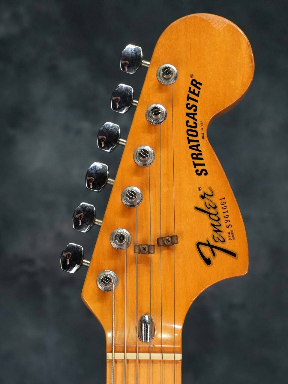 Fender 1981 Stratocaster International Color Maui Blue