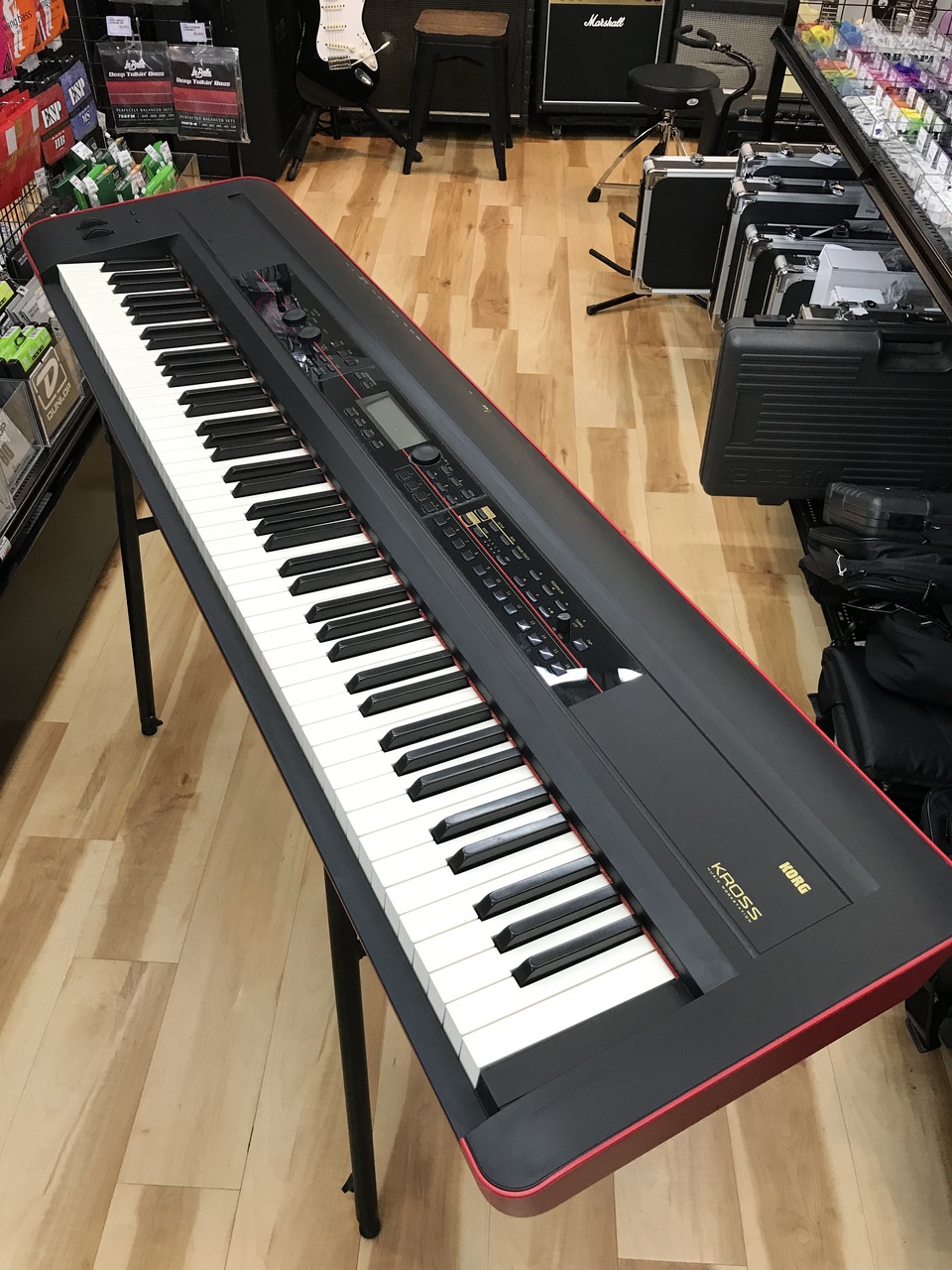 中古美品　KORG KROSS 88 電子ピアノ、シンセサイザー KORG KROSS-88（中古）【楽器検索デジマート】