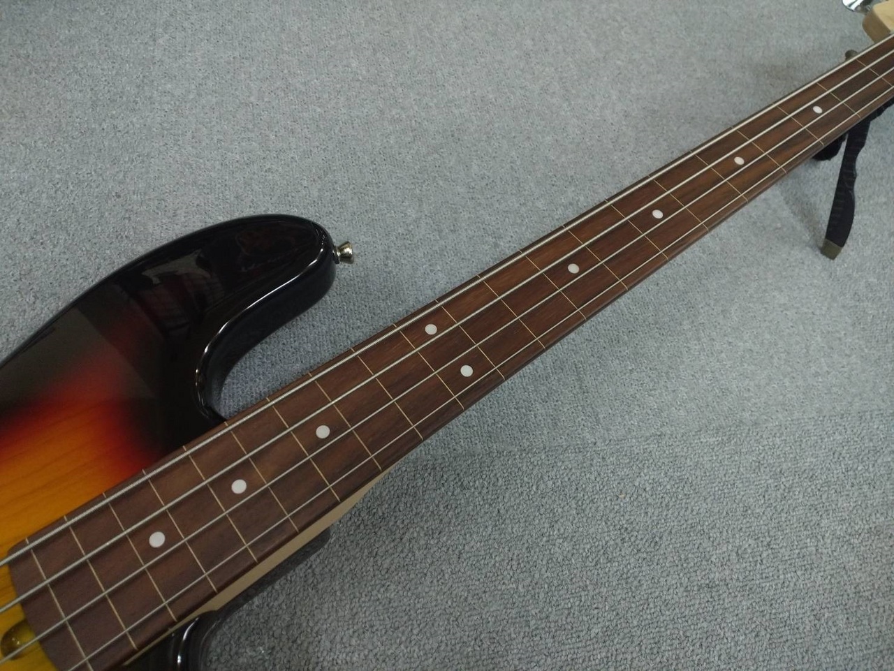 Bacchus Universe Series BJB-1R-FL 3TS (3トーンサンバースト