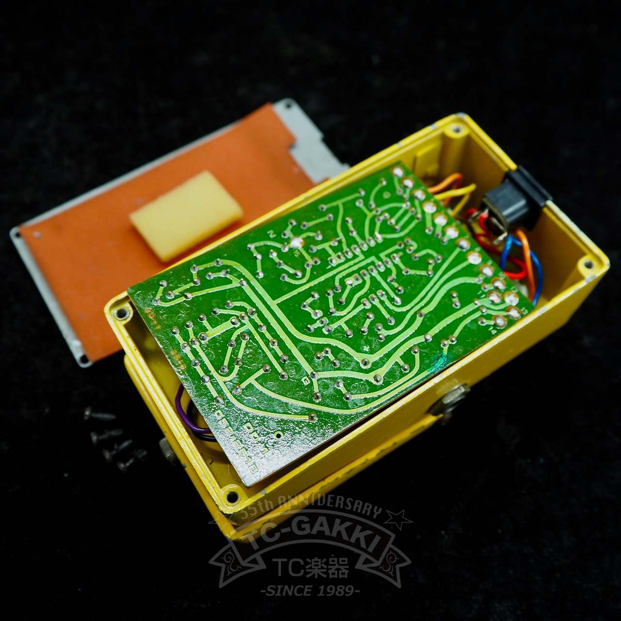 BOSS OD-1 初期モノ 銀ネジ レイセオン RC3403ADB BOSS OD-1 銀ネジ レイセオン RC3403ADB - メルカリ