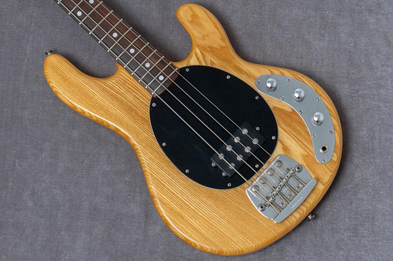 MUSIC MAN Pre Ernie Stingray 1983 4.667kg #B023112【GIB兵庫