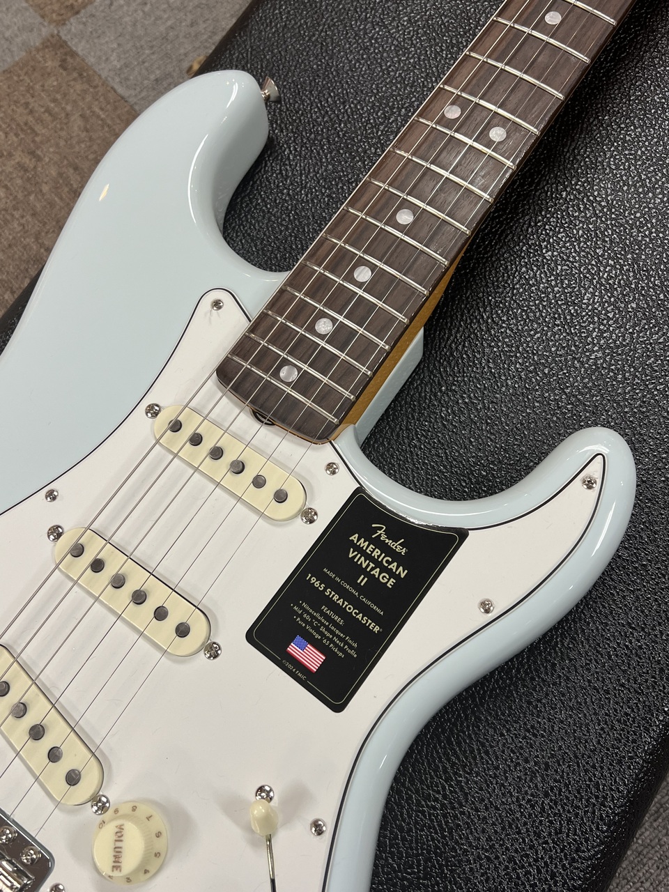 Fender American Vintage II 1965 Stratocaster, Round-Lam Rosewood