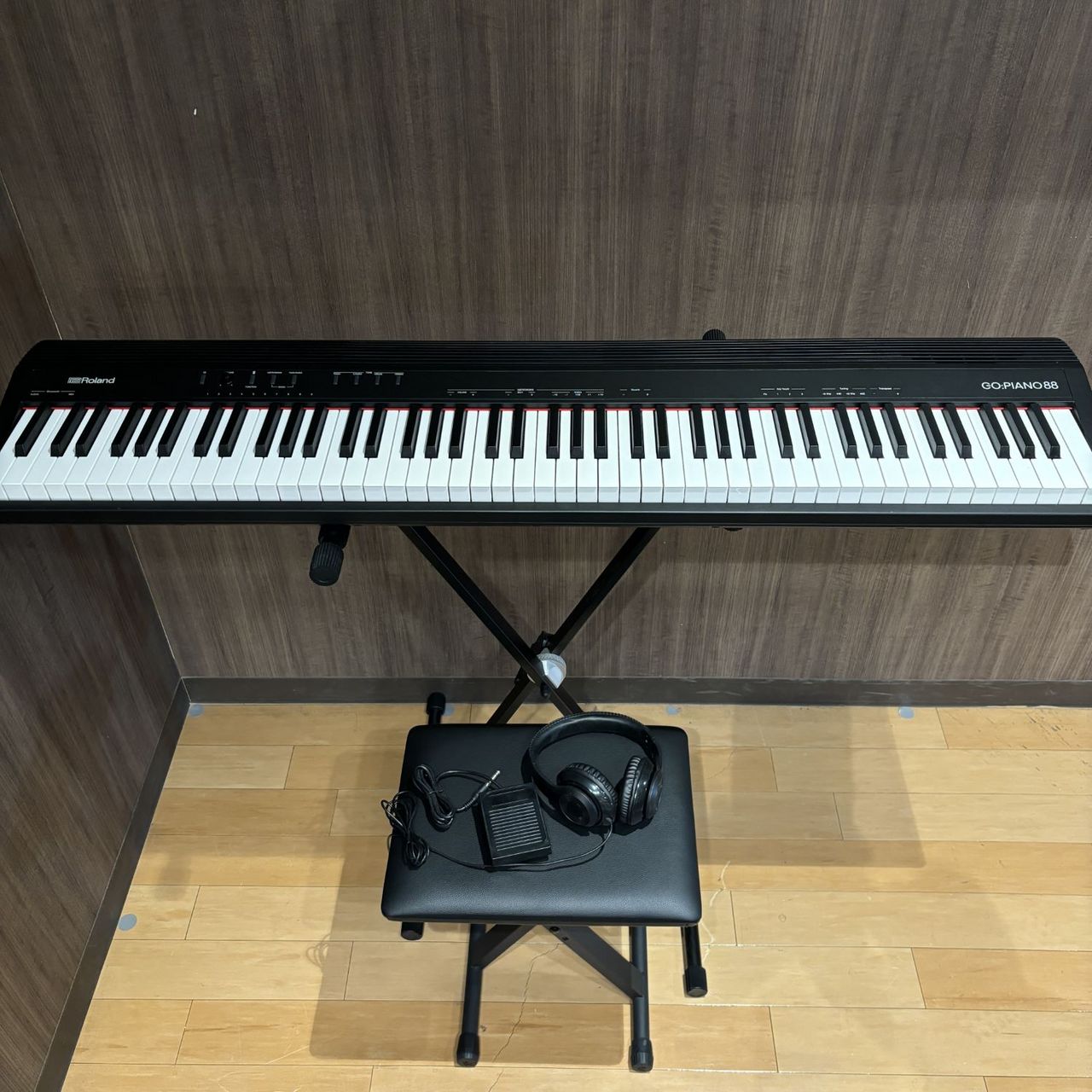 Roland 【中古】GO-88P【キーボードスタンド、イス、ダンパーペダル 