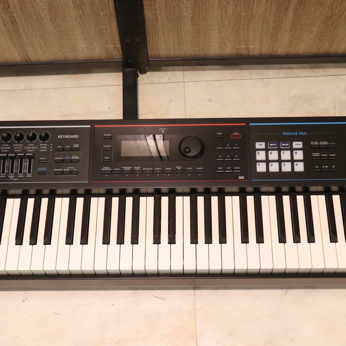 Roland JUNO-DS88 Synthesizer 【梅田店】（中古/送料無料