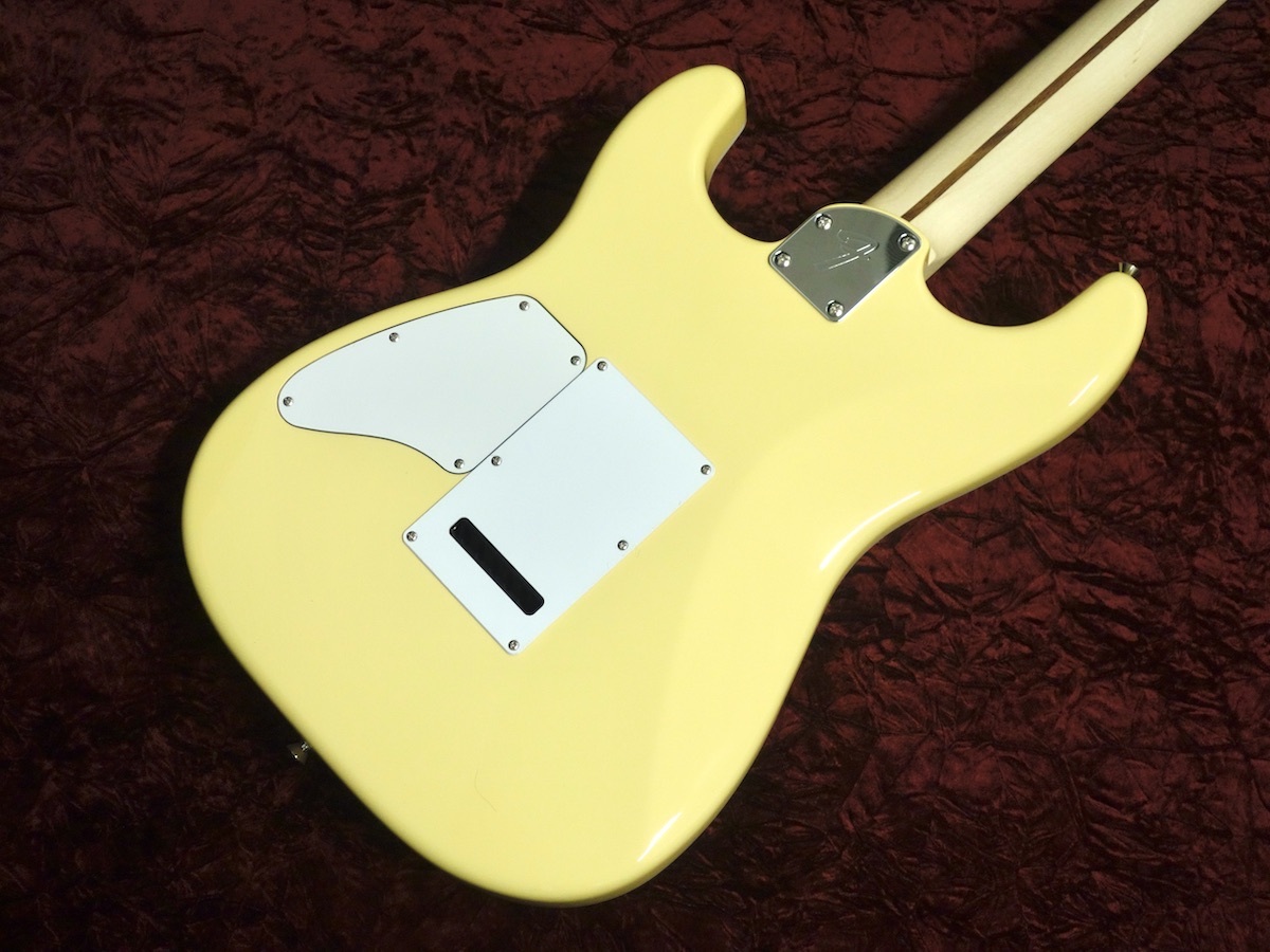 Fender SCANDAL Mami Stratocaster OMOCHI Vintage White（新品/送料 