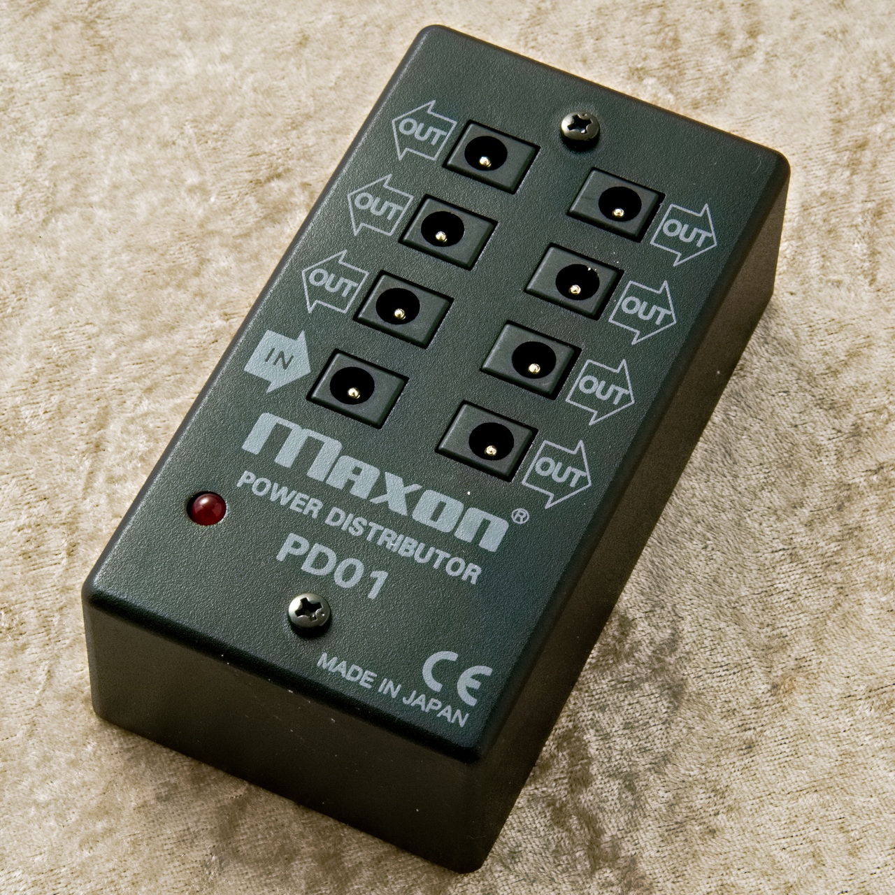 Maxon PD01 Power Distributor【元箱、電源アダプター、DC Maxon PD01 Power Distributor【元箱、電源アダプター、DC